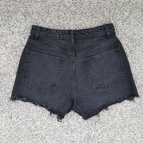 NEW ZARA Size 27 / 4 HIGH WAIST RISE RIPPED FRAYED TRF DENIM SHORTS Black - Picture 4 of 8